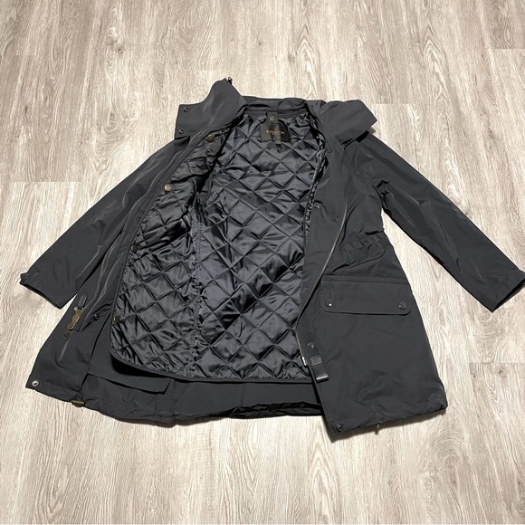 Coach Windbreaker - Picture 2 of 6